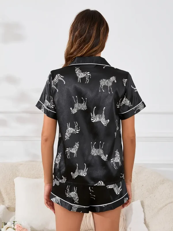 Conjunto de Pijama Feminino Manga Curta de Cetim Elegante - Imagem 15